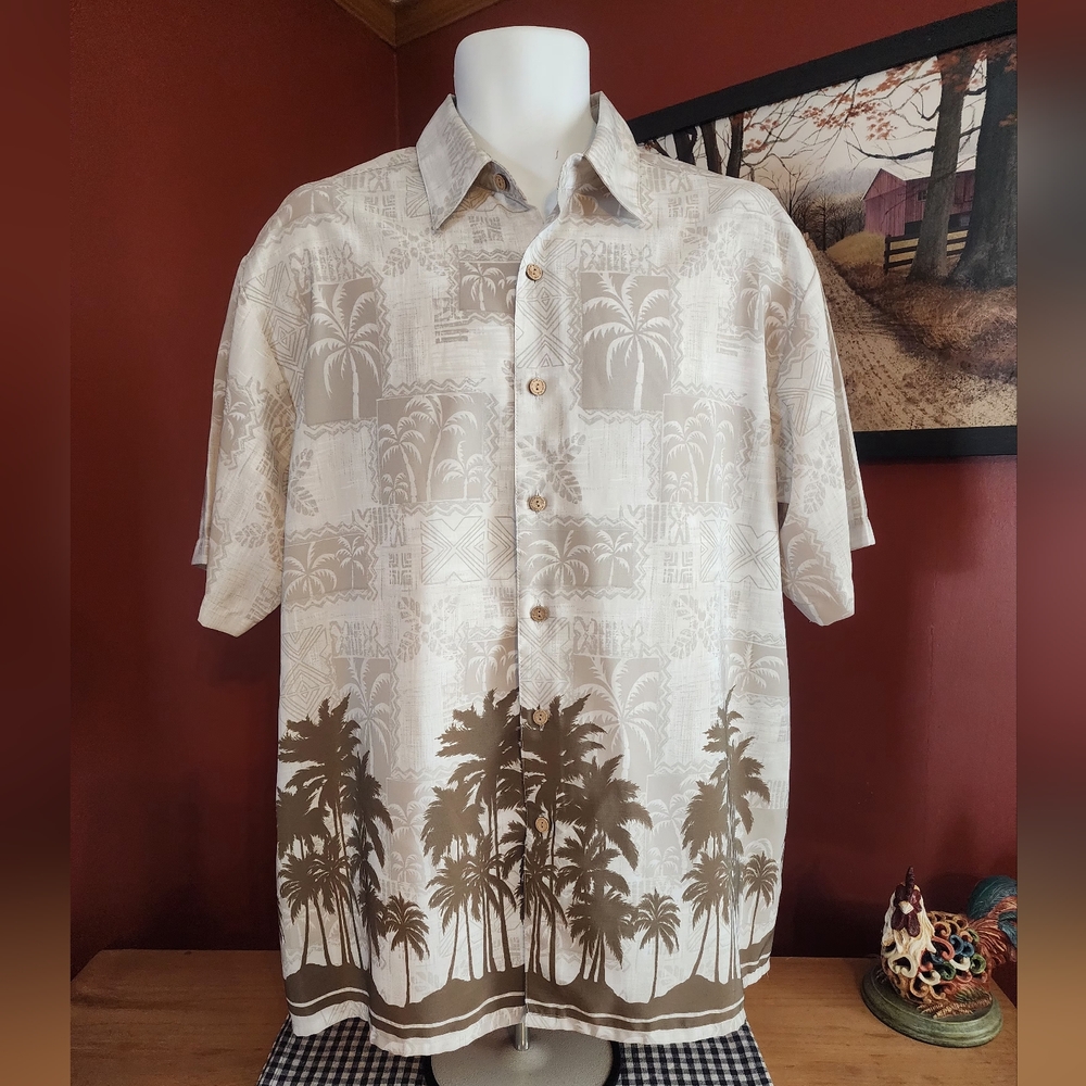 Extreme Gear Short Sleeve Button-Up Hawaiian Shirt Size Large
